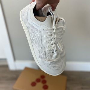 BRAND NEW VIVO - PRIMUS LITE KNIT WOMENS